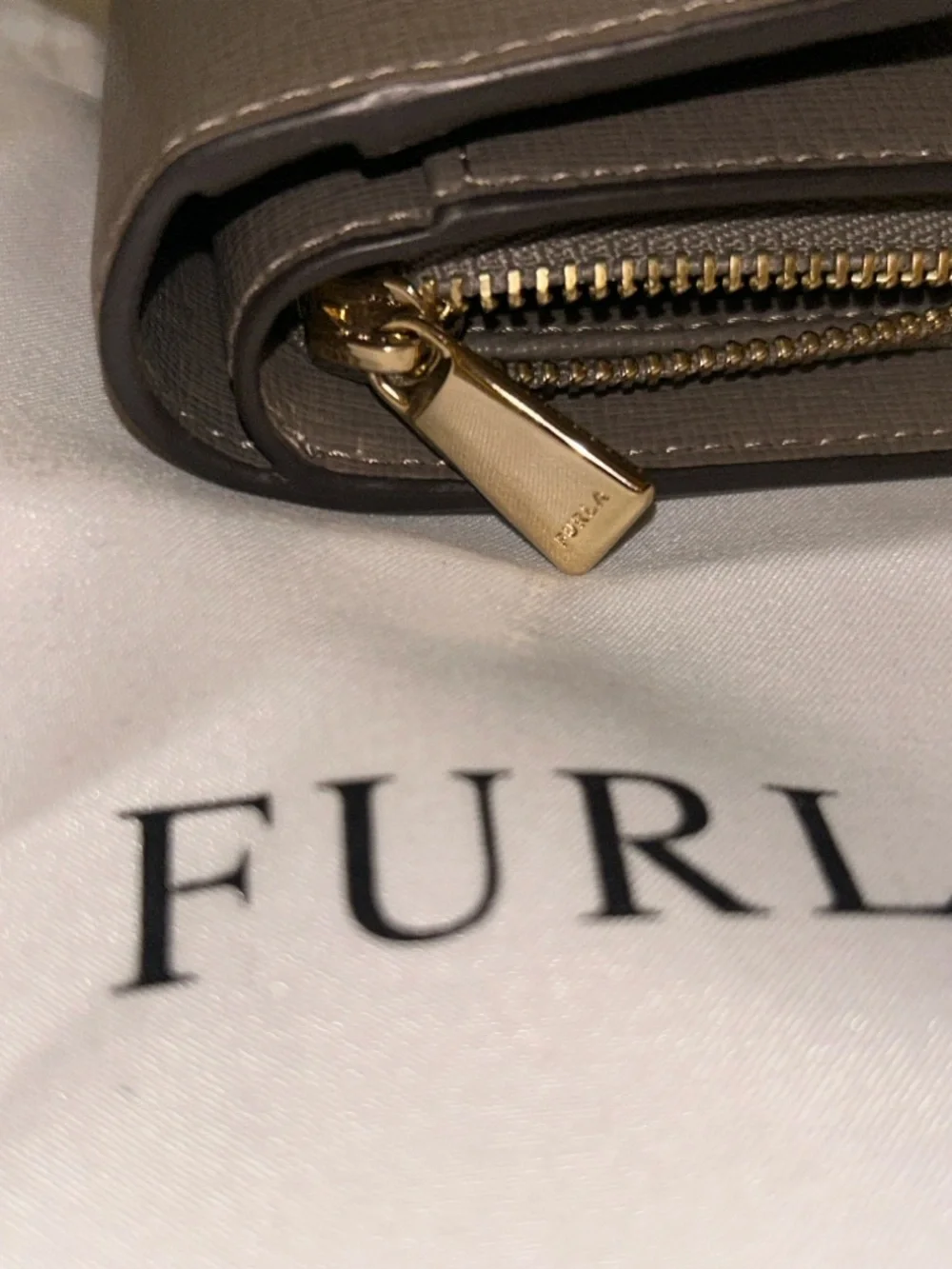 FURLA Babylon M Daino Wallet. New, box and dustbag included
